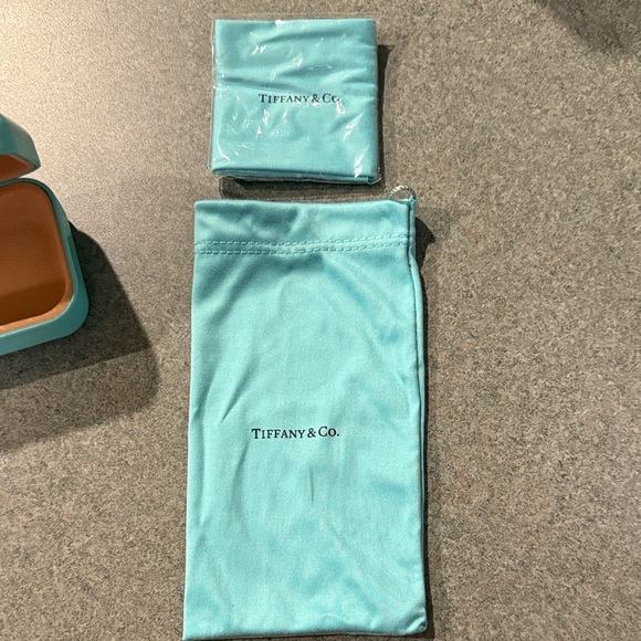 Tiffany & Co. Turquoise Eyewear Case - Picture 2 of 4